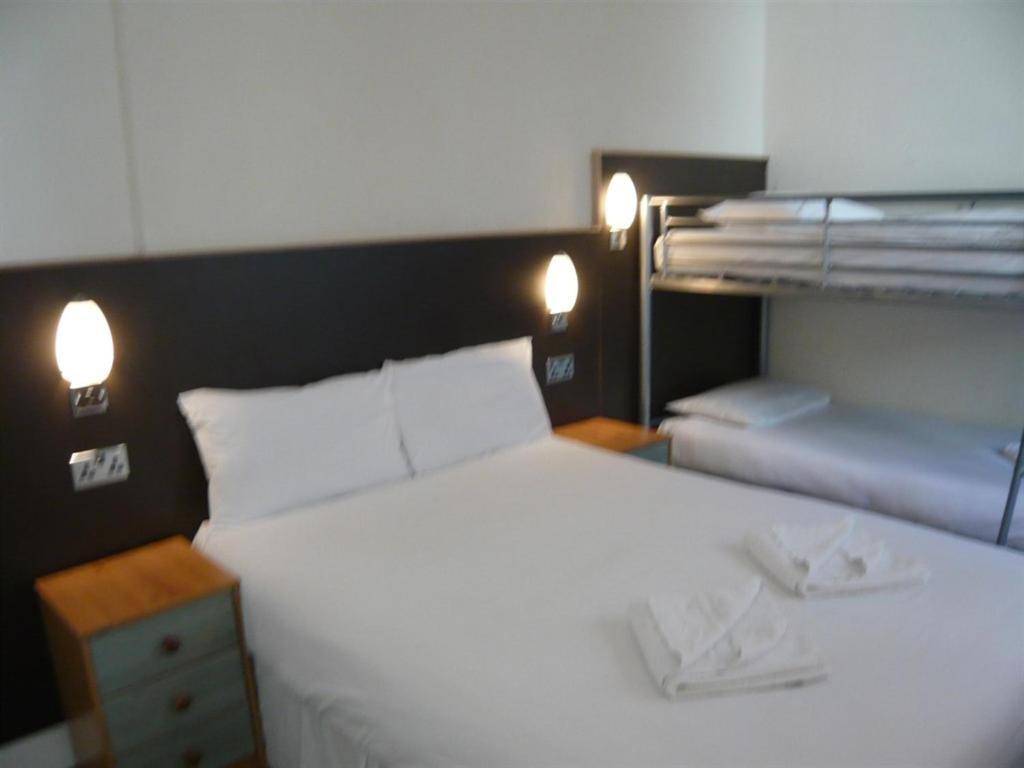 Dutchman Hotel Блекпул Екстериор снимка