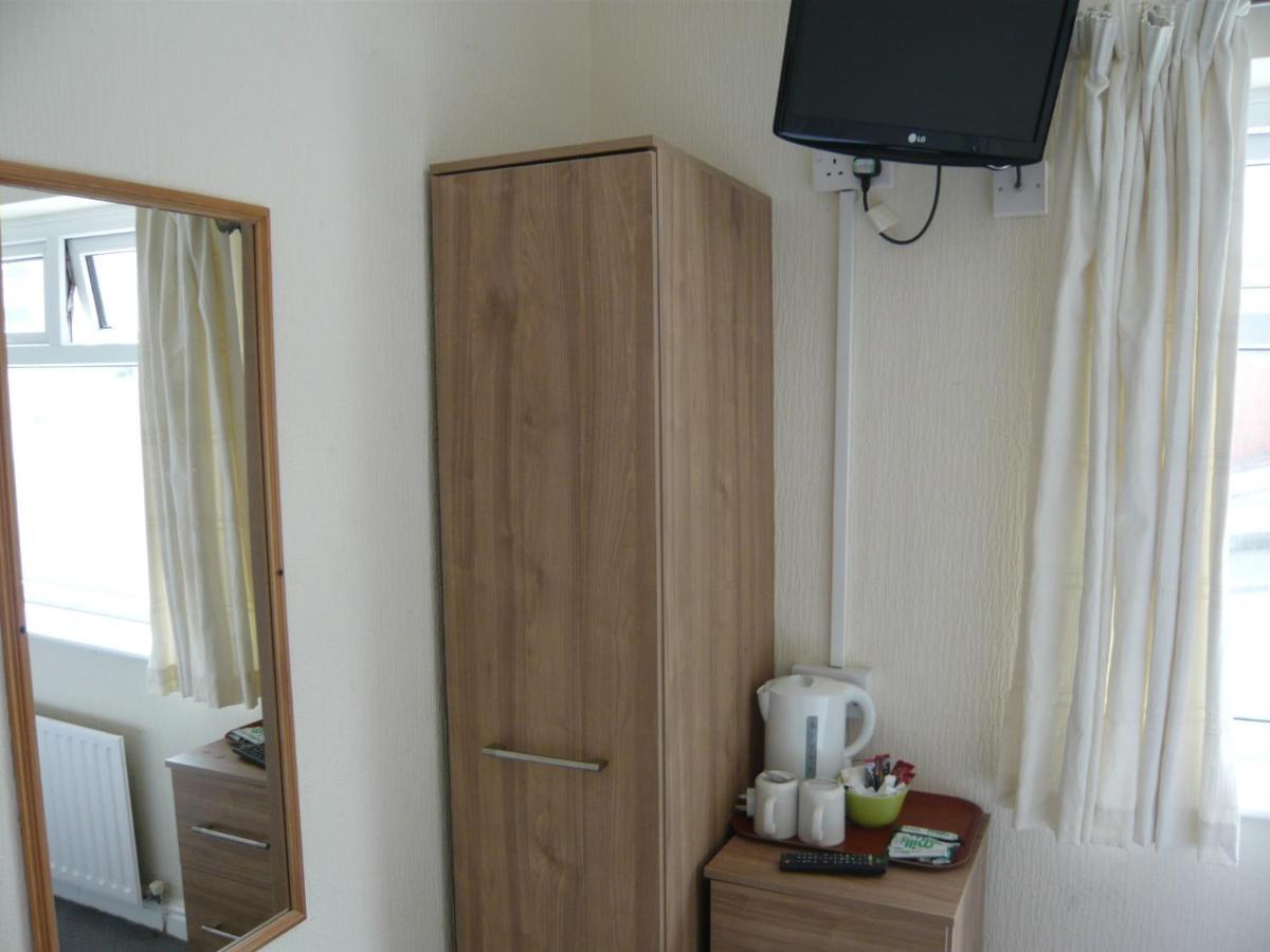 Dutchman Hotel Блекпул Екстериор снимка